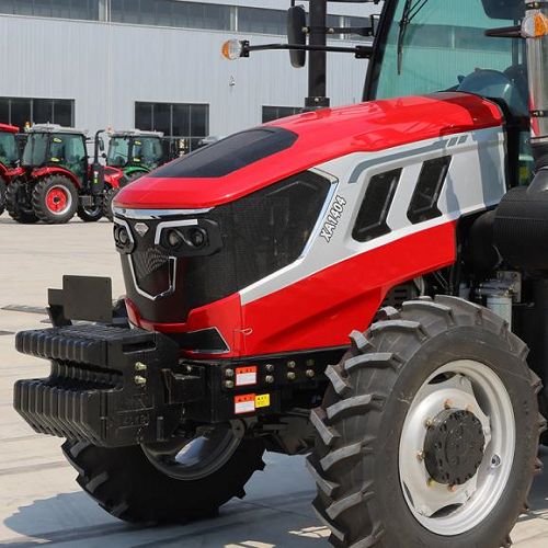 Red 140hp Farm Tractor Red 140hp Farm Tractor