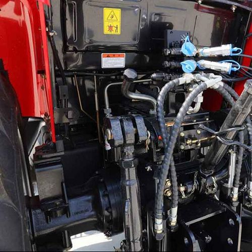 Red 140hp Farm Tractor Red 140hp Farm Tractor
